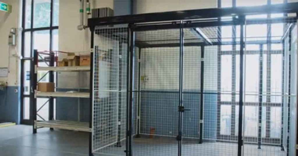 Installere  X-Store met plafond met Axelent