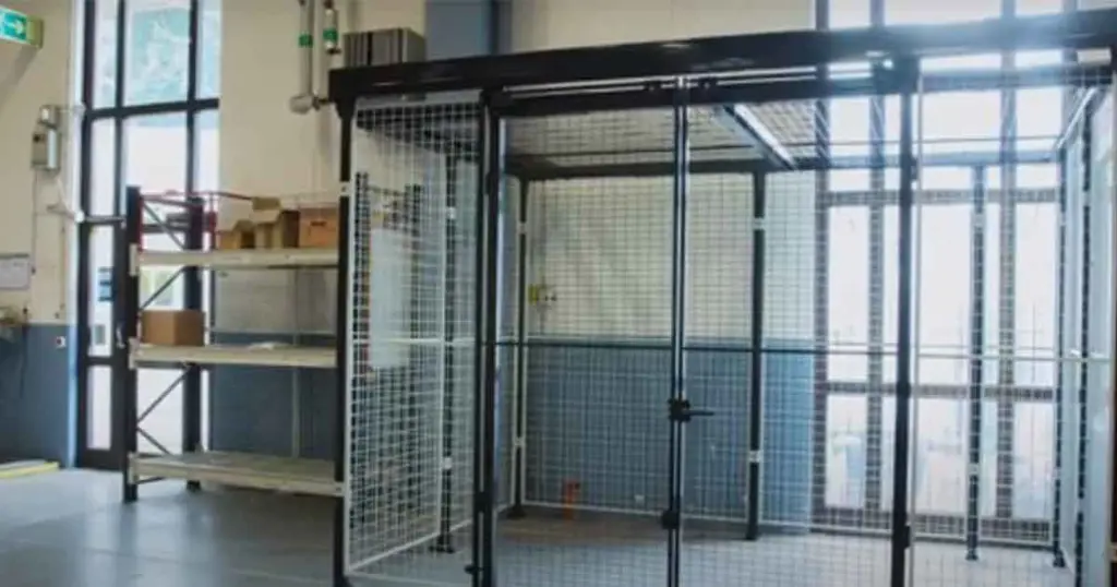 Installere  X-Store met plafond met Axelent